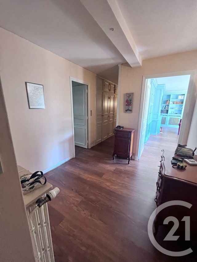 Appartement T4 &agrave; vendre - 5 pi&egrave;ces - 123,02 m2 - Aurillac - 15 - AUVERGNE