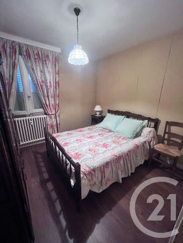 Appartement T4 &agrave; vendre - 5 pi&egrave;ces - 123,02 m2 - Aurillac - 15 - AUVERGNE