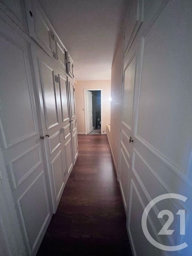 Appartement T4 &agrave; vendre - 5 pi&egrave;ces - 123,02 m2 - Aurillac - 15 - AUVERGNE