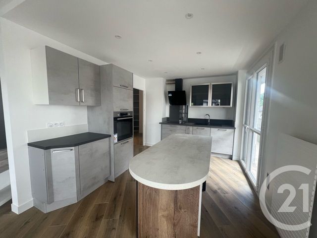 Appartement F5 à vendre - 6 pièces - 94 m2 - Aurillac - 15 - AUVERGNE