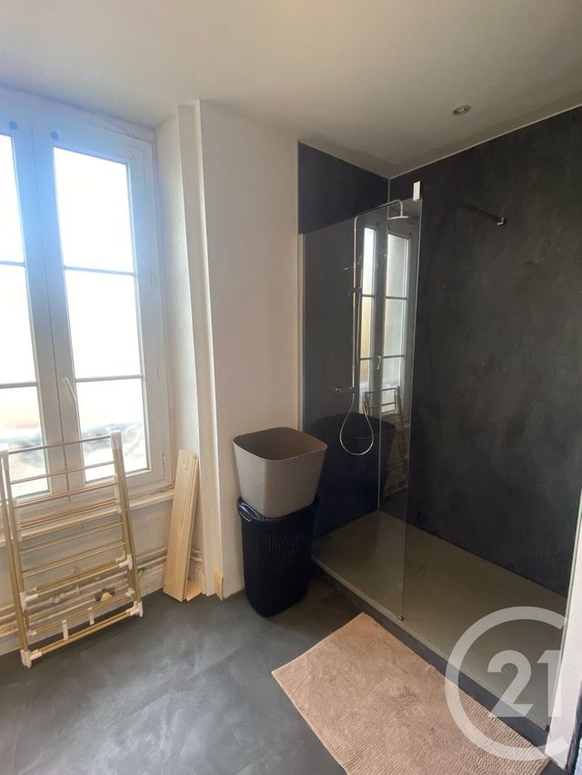 Appartement F8 à vendre - 8 pièces - 132 m2 - Aurillac - 15 - AUVERGNE