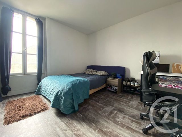 Appartement F8 à vendre - 8 pièces - 132 m2 - Aurillac - 15 - AUVERGNE