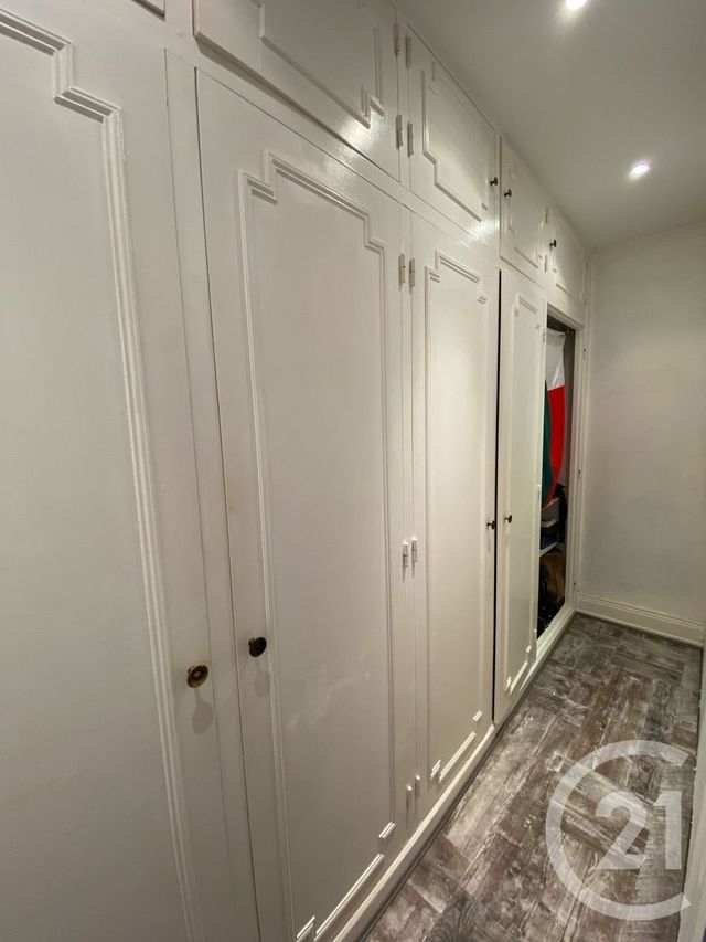 Appartement F8 à vendre - 8 pièces - 132 m2 - Aurillac - 15 - AUVERGNE