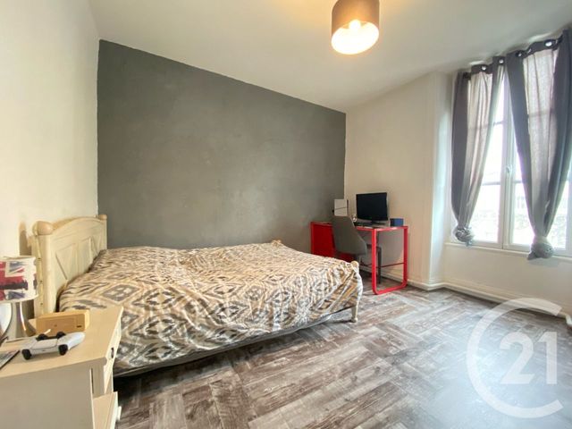 Appartement F8 à vendre - 8 pièces - 132 m2 - Aurillac - 15 - AUVERGNE