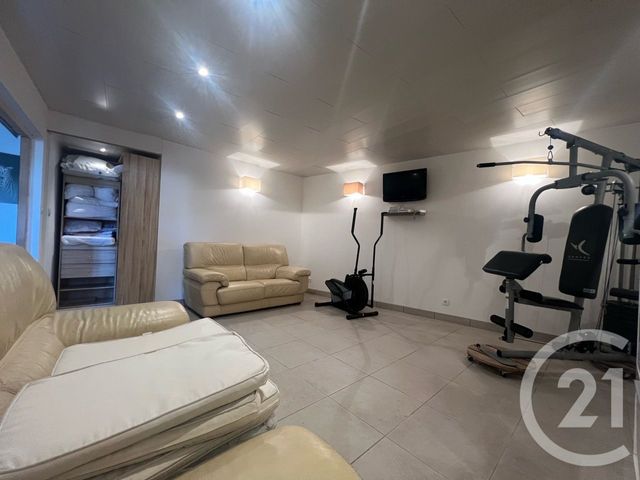 Maison à vendre - 9 pièces - 350 m2 - Aurillac - 15 - AUVERGNE