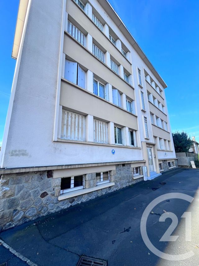 Appartement T4 à vendre - 5 pièces - 65,97 m2 - Aurillac - 15 - AUVERGNE