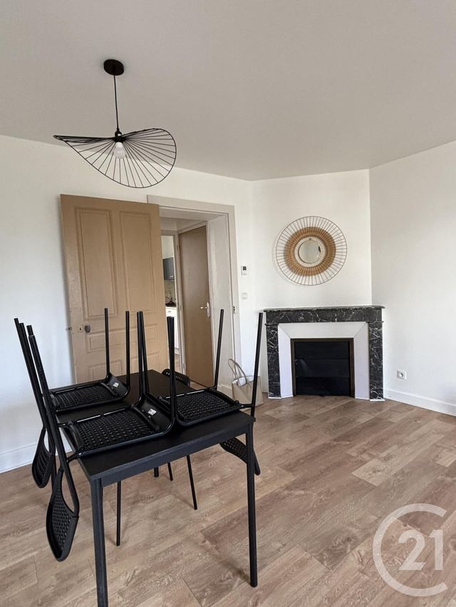 Appartement T2 à louer AURILLAC