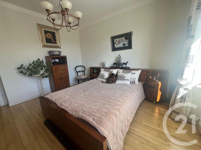 Maison à vendre - 7 pièces - 194 m2 - Aurillac - 15 - AUVERGNE