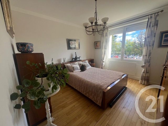 Maison à vendre - 7 pièces - 194 m2 - Aurillac - 15 - AUVERGNE