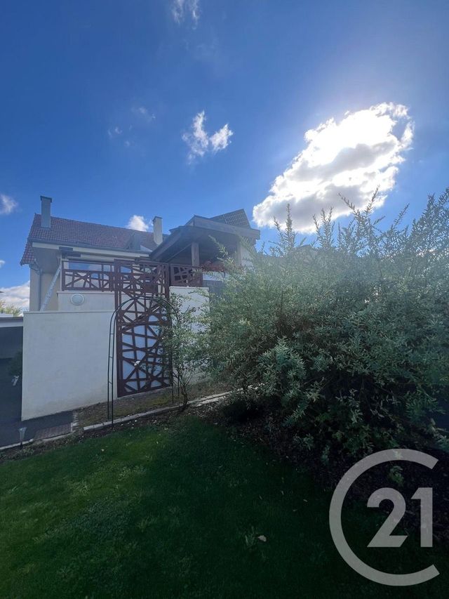 Maison à vendre - 7 pièces - 194 m2 - Aurillac - 15 - AUVERGNE