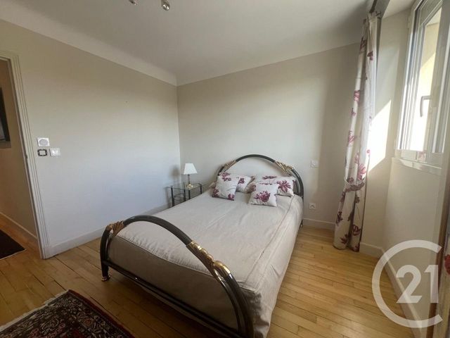 Maison à vendre - 7 pièces - 194 m2 - Aurillac - 15 - AUVERGNE