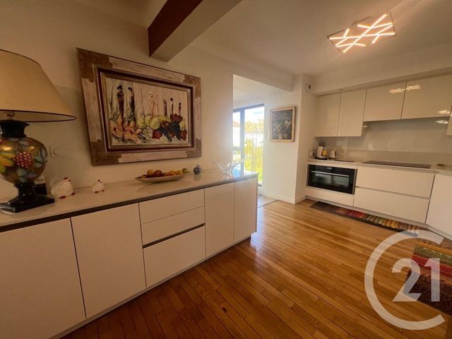 Maison à vendre - 7 pièces - 194 m2 - Aurillac - 15 - AUVERGNE