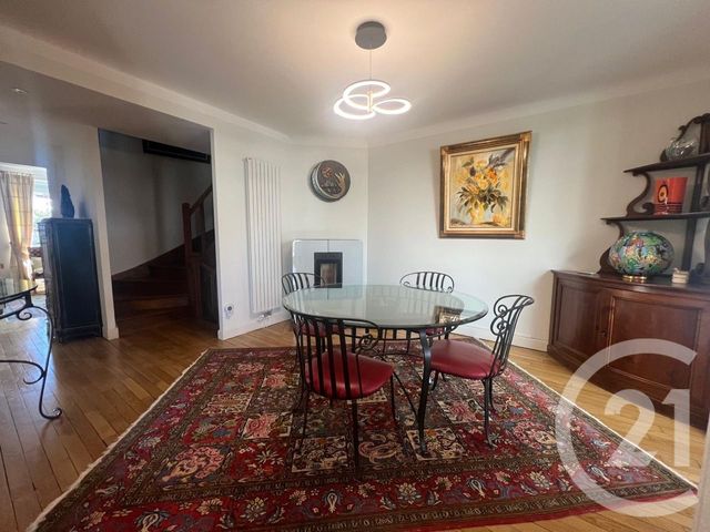 Maison à vendre - 7 pièces - 194 m2 - Aurillac - 15 - AUVERGNE