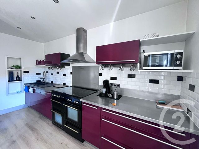 Appartement T3 à vendre - 3 pièces - 82 m2 - Aurillac - 15 - AUVERGNE