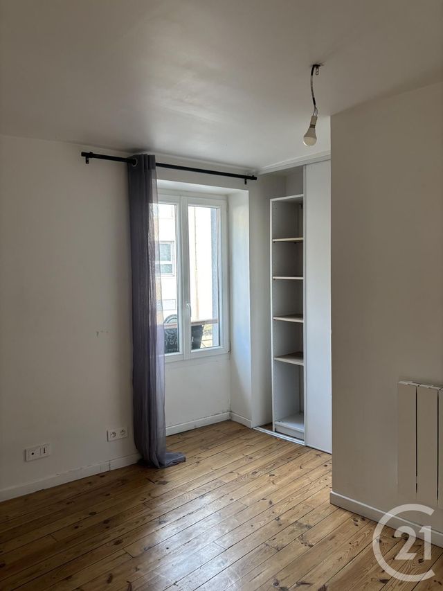 Appartement T2 à louer - 2 pièces - 30 m2 - Aurillac - 15 - AUVERGNE