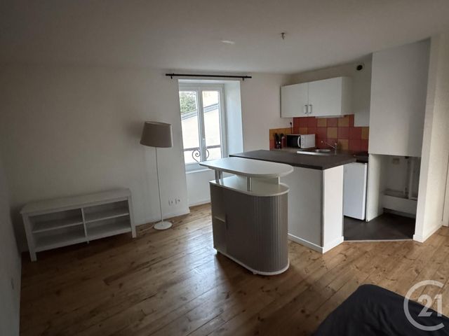 Appartement T2 à louer - 2 pièces - 30 m2 - Aurillac - 15 - AUVERGNE