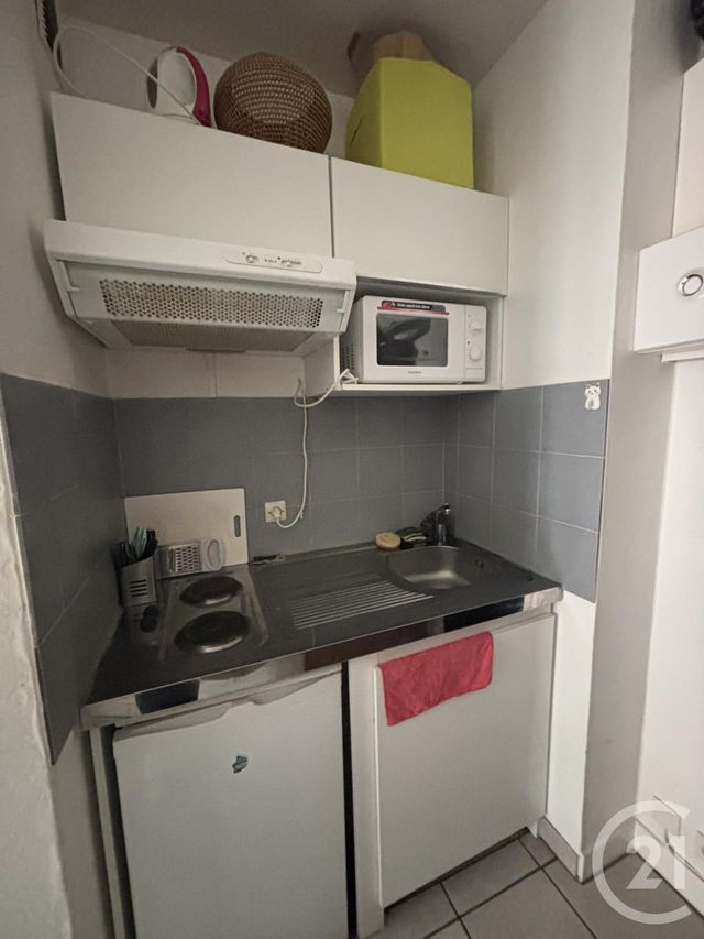 Appartement Studio à louer - 1 pièce - 18 m2 - Aurillac - 15 - AUVERGNE