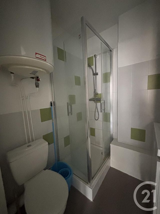 Appartement Studio à louer - 1 pièce - 18 m2 - Aurillac - 15 - AUVERGNE