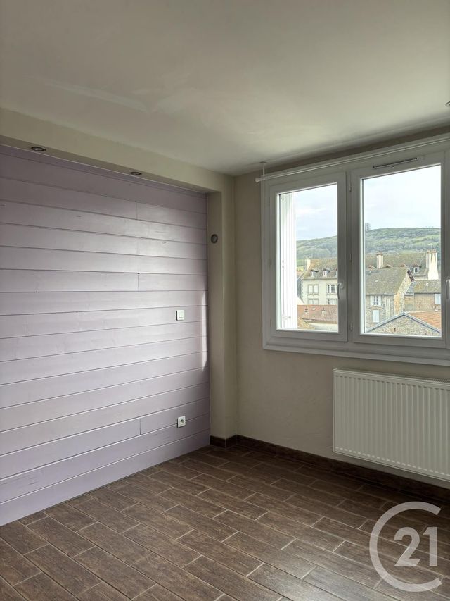 Appartement T2 &agrave; louer - 2 pi&egrave;ces - 40 m2 - Aurillac - 15 - AUVERGNE