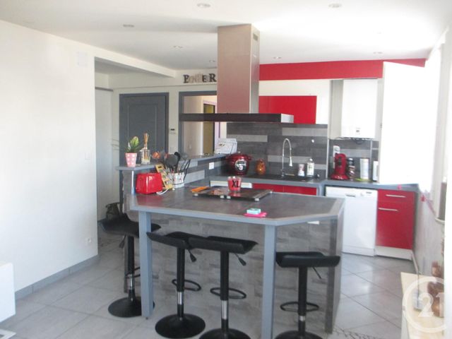 Appartement T2 à louer - 2 pièces - 40 m2 - Aurillac - 15 - AUVERGNE