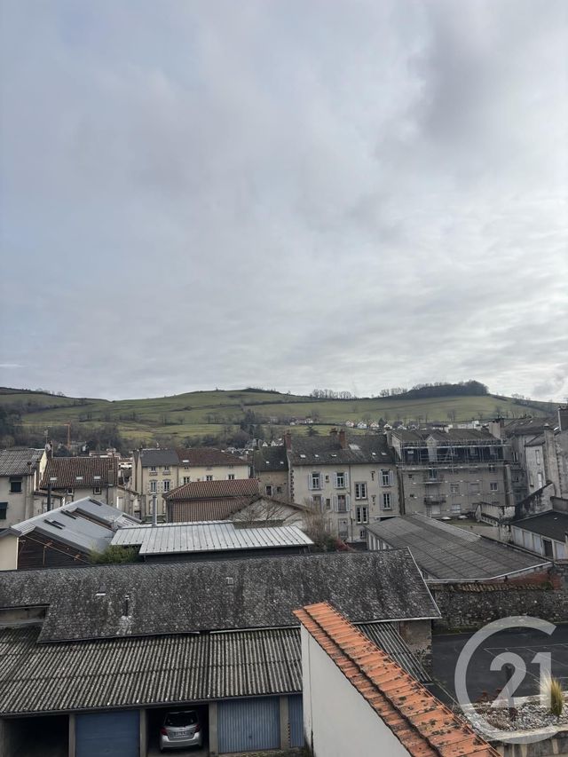 Appartement T2 &agrave; louer - 2 pi&egrave;ces - 40 m2 - Aurillac - 15 - AUVERGNE