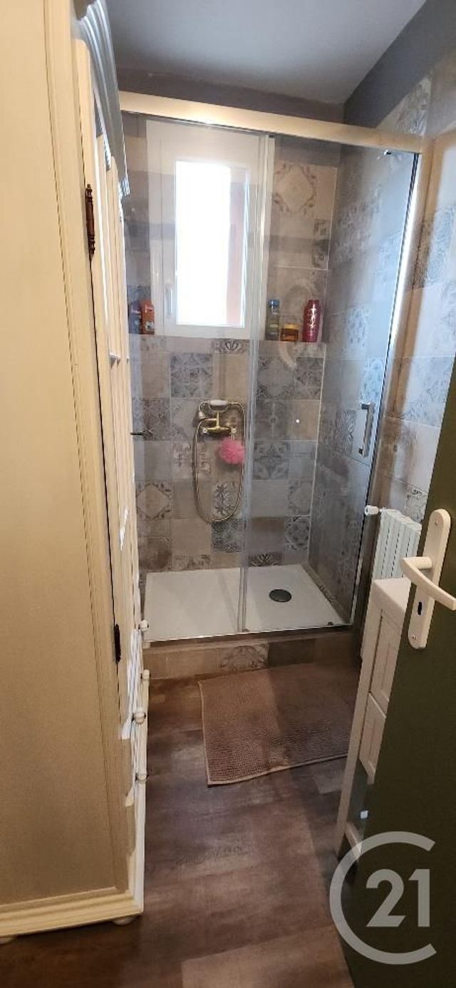 Maison à vendre - 5 pièces - 102 m2 - Pleaux - 15 - AUVERGNE