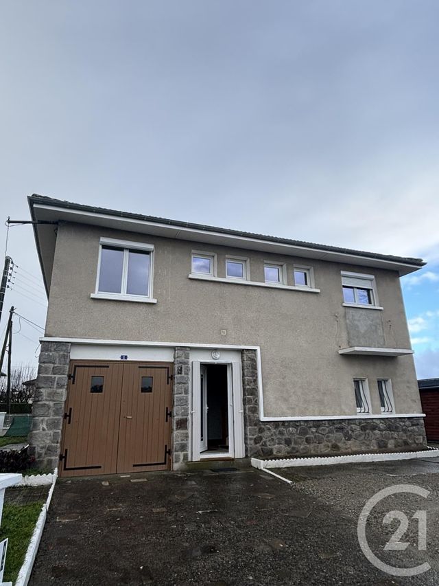 Maison à louer - 5 pièces - 120 m2 - St Paul Des Landes - 15 - AUVERGNE