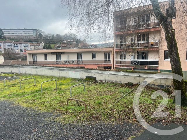 parking - AURILLAC - 15