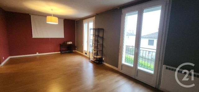 Maison à vendre - 6 pièces - 105 m2 - Pleaux - 15 - AUVERGNE