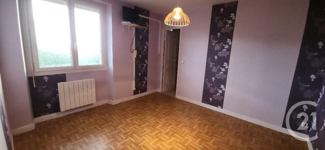 Maison à vendre - 6 pièces - 105 m2 - Pleaux - 15 - AUVERGNE