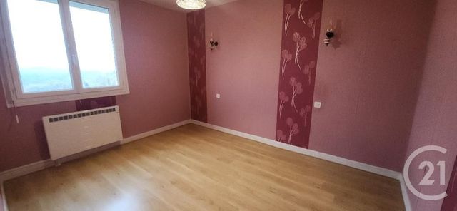 Maison à vendre - 6 pièces - 105 m2 - Pleaux - 15 - AUVERGNE