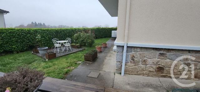 Maison à vendre - 6 pièces - 105 m2 - Pleaux - 15 - AUVERGNE