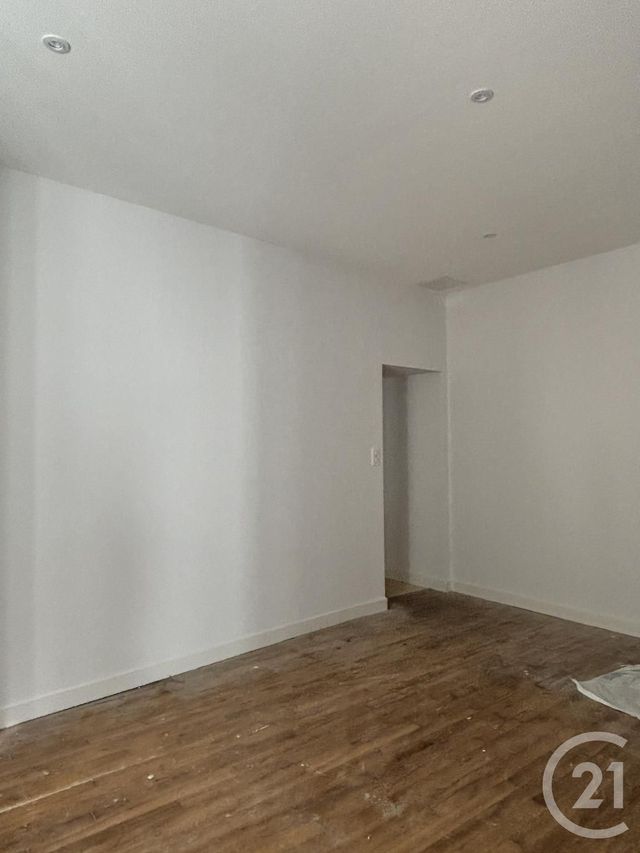 Appartement T3 à louer - 3 pièces - 54,68 m2 - Aurillac - 15 - AUVERGNE