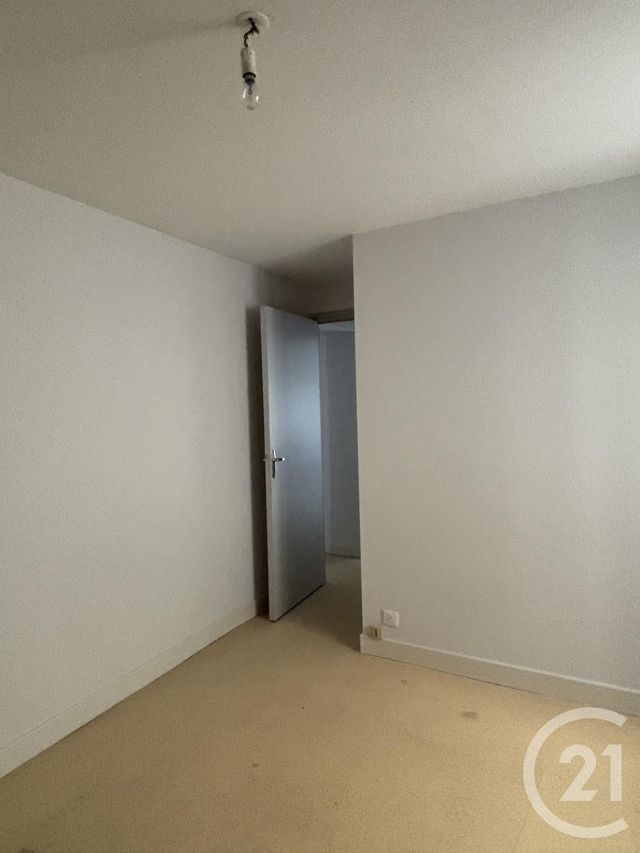 Appartement T3 à louer - 3 pièces - 54,68 m2 - Aurillac - 15 - AUVERGNE