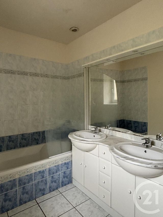 Maison à louer - 5 pièces - 140 m2 - Aurillac - 15 - AUVERGNE