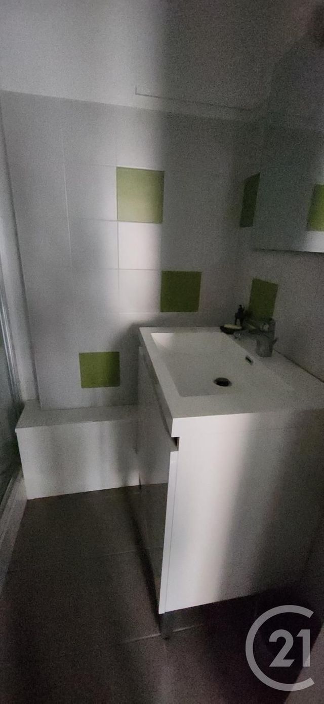 Appartement F1 à vendre - 1 pièce - 17,71 m2 - Aurillac - 15 - AUVERGNE