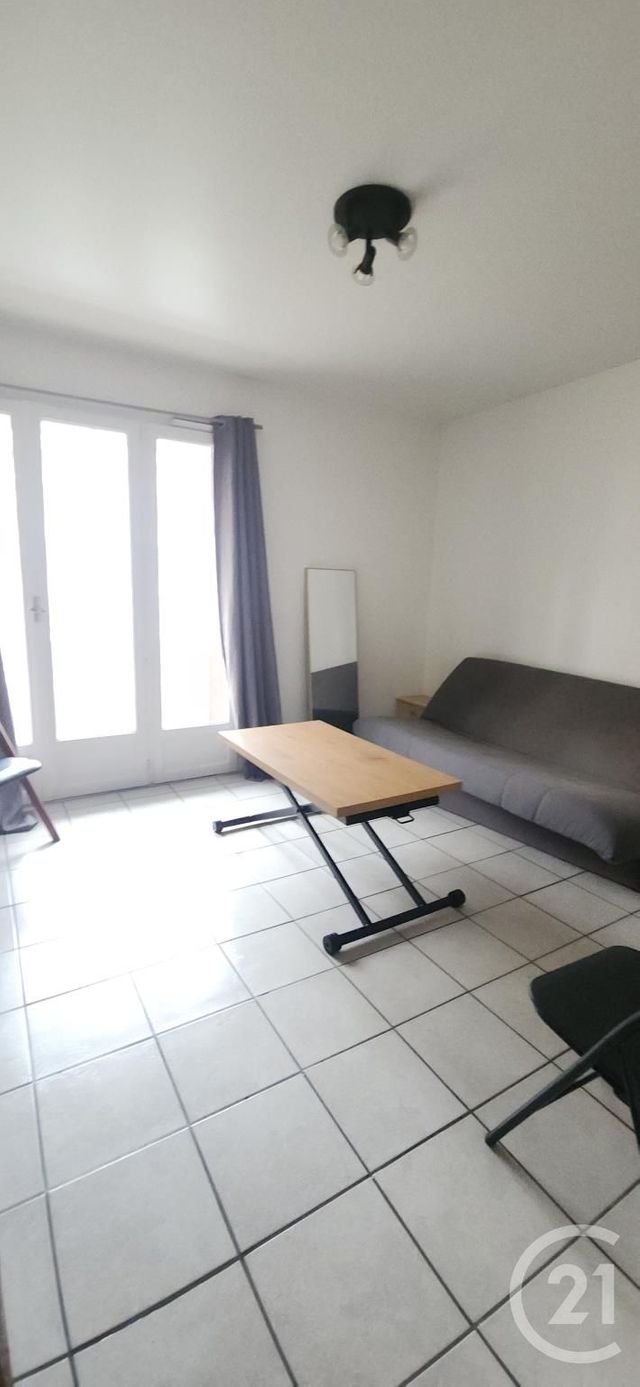 Appartement F1 à vendre - 1 pièce - 17,71 m2 - Aurillac - 15 - AUVERGNE