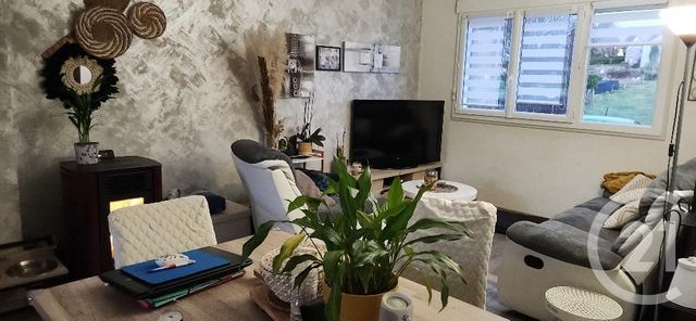 Maison &agrave; vendre - 5 pi&egrave;ces - 110 m2 - Lafeuillade En Vezie - 15 - AUVERGNE