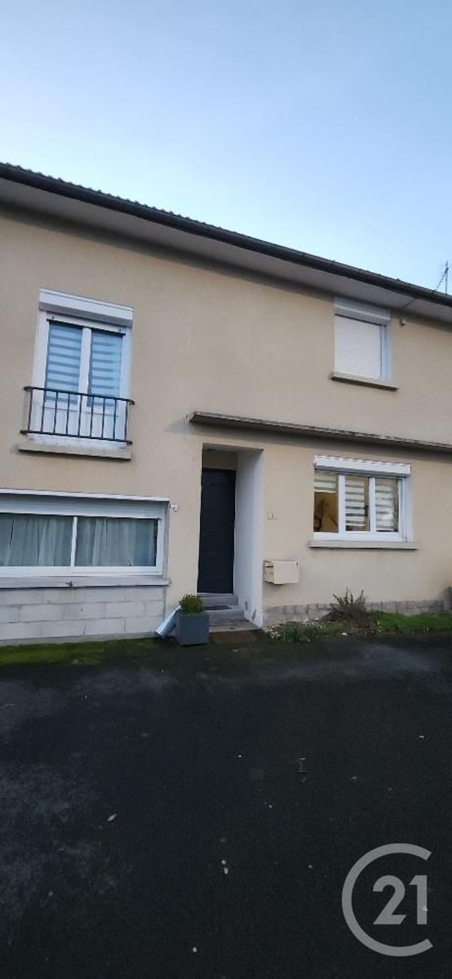 Maison &agrave; vendre - 5 pi&egrave;ces - 110 m2 - Lafeuillade En Vezie - 15 - AUVERGNE