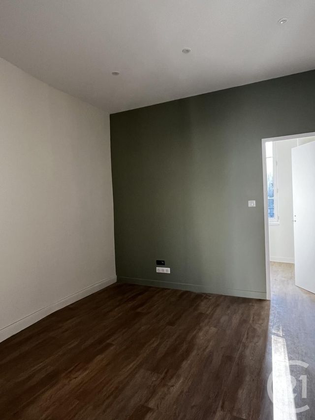 Appartement F1 bis à louer - 2 pièces - 32,68 m2 - Aurillac - 15 - AUVERGNE