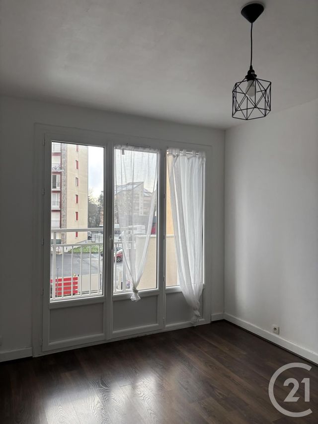 Appartement T1 &agrave; louer - 2 pi&egrave;ces - 30 m2 - Aurillac - 15 - AUVERGNE