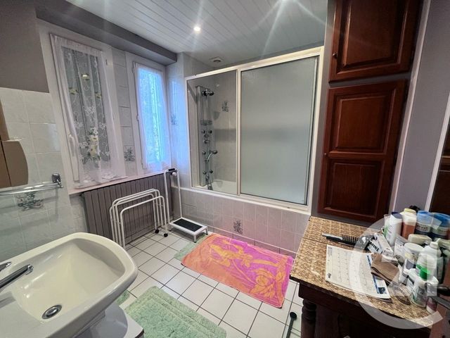 Maison &agrave; vendre - 9 pi&egrave;ces - 161 m2 - Ladinhac - 15 - AUVERGNE