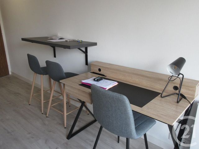 Appartement Studio &agrave; louer - 1 pi&egrave;ce - 20 m2 - Aurillac - 15 - AUVERGNE
