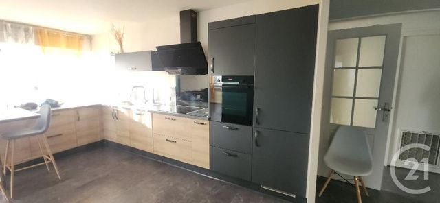 Appartement &agrave; vendre - 3 pi&egrave;ces - 65,08 m2 - Aurillac - 15 - AUVERGNE