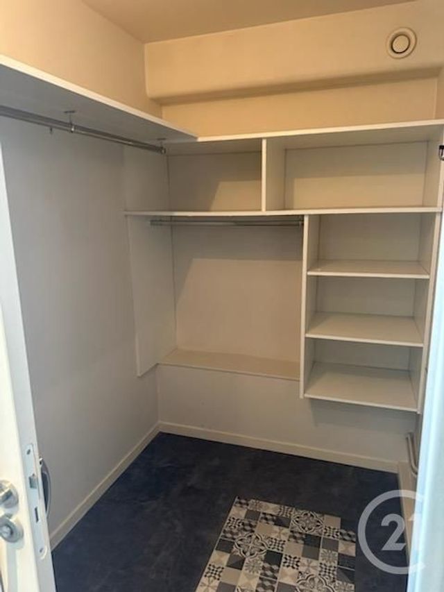 Appartement &agrave; vendre - 3 pi&egrave;ces - 65,08 m2 - Aurillac - 15 - AUVERGNE