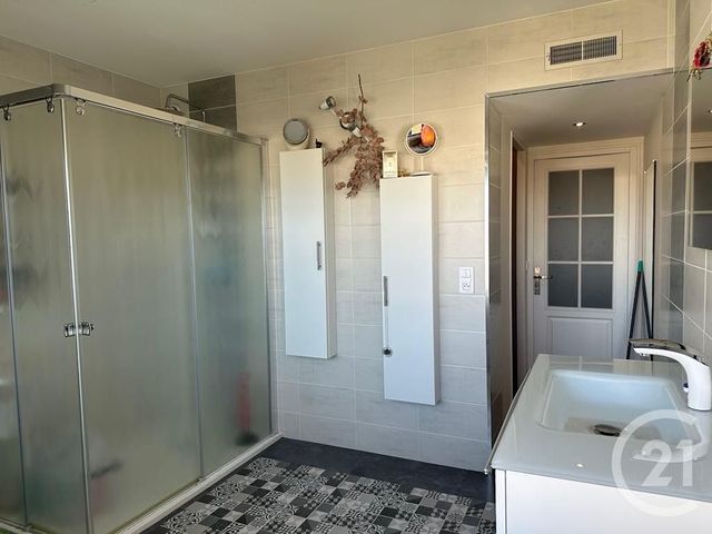 Appartement &agrave; vendre - 3 pi&egrave;ces - 65,08 m2 - Aurillac - 15 - AUVERGNE