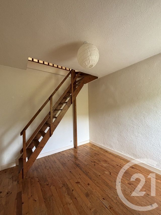 Maison &agrave; louer - 6 pi&egrave;ces - 121,35 m2 - Aurillac - 15 - AUVERGNE