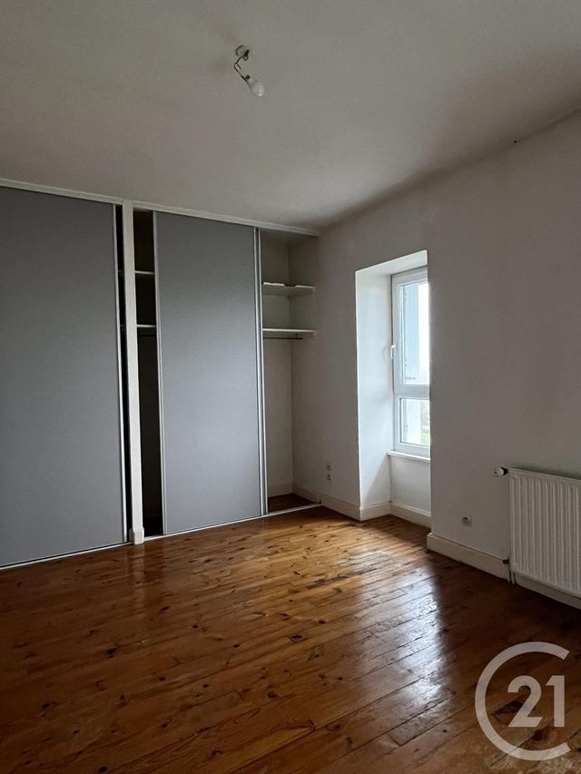 Maison &agrave; louer - 6 pi&egrave;ces - 121,35 m2 - Aurillac - 15 - AUVERGNE