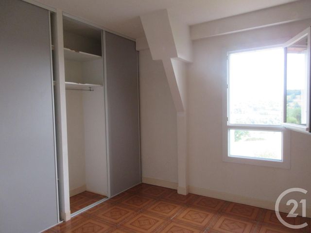 Maison &agrave; louer - 6 pi&egrave;ces - 121,35 m2 - Aurillac - 15 - AUVERGNE