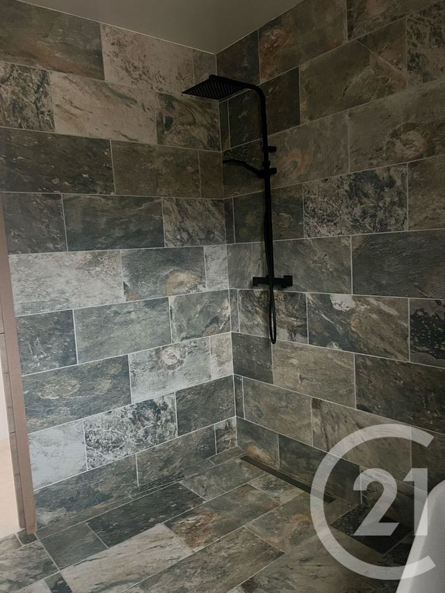 Maison &agrave; vendre - 6 pi&egrave;ces - 123,42 m2 - Arpajon Sur Cere - 15 - AUVERGNE